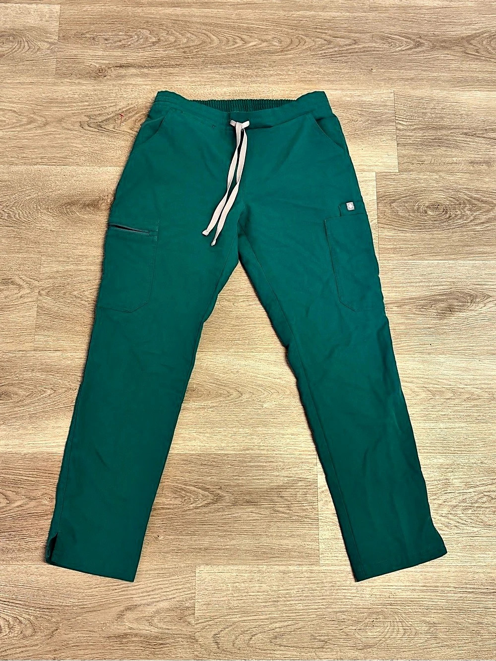 FIGS Zamora Jogger Scrub Pants Green